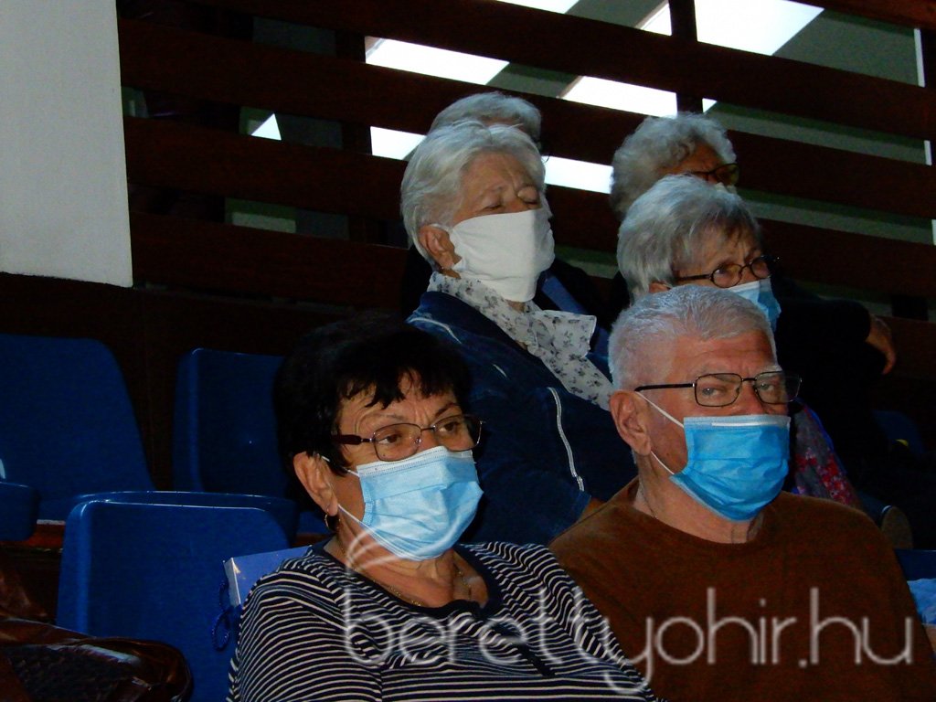 Soltész Rezső koncert az Idősek Napján 23